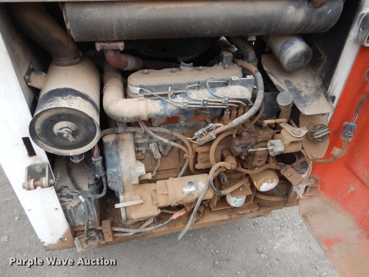 image for item DF7368 2001 Bobcat 773 skid steer