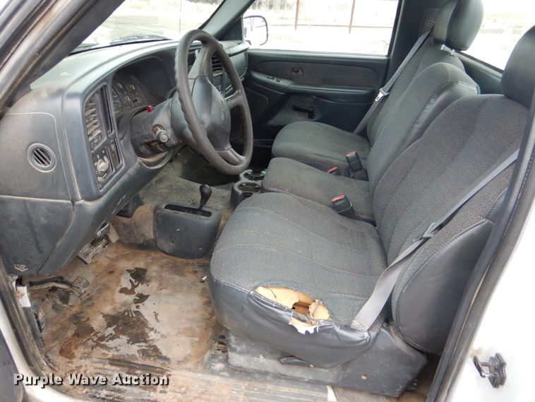 image for item DF7371 2001 GMC Sierra 1500 pickup truck