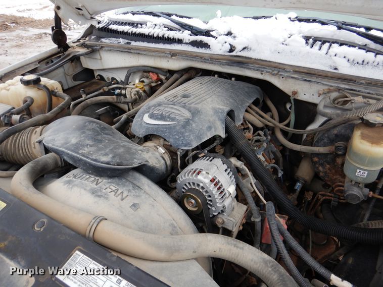 image for item DF7371 2001 GMC Sierra 1500 pickup truck