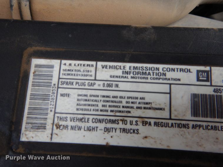 image for item DF7371 2001 GMC Sierra 1500 pickup truck