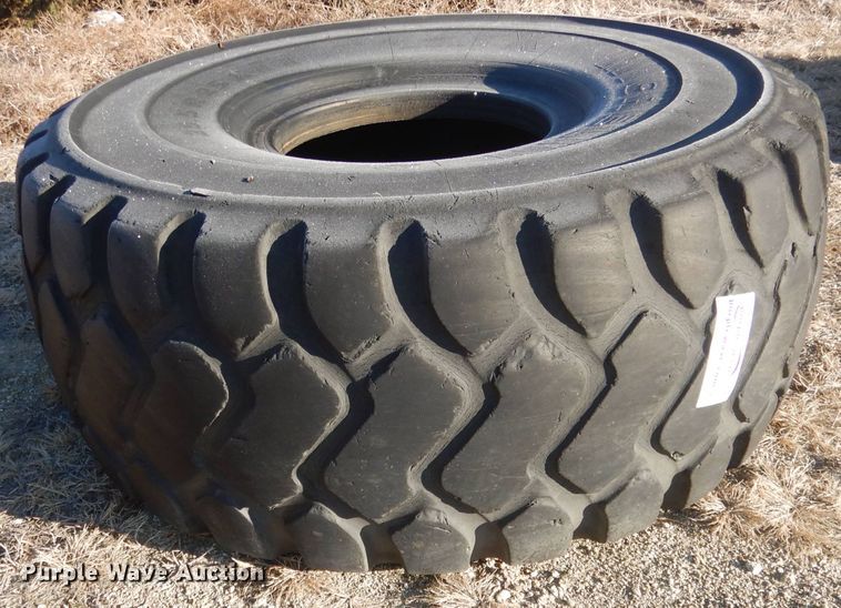 image for item DG5917 Michelin Radial 29.5R25 tire