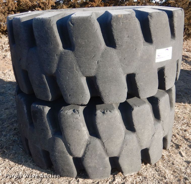 image for item DG5918 (2) General 29.5-25 tires