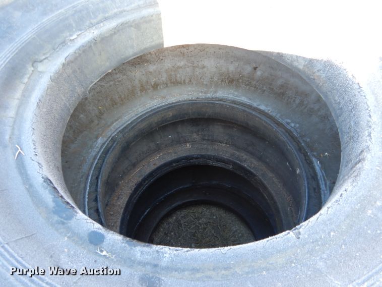 image for item DG5918 (2) General 29.5-25 tires