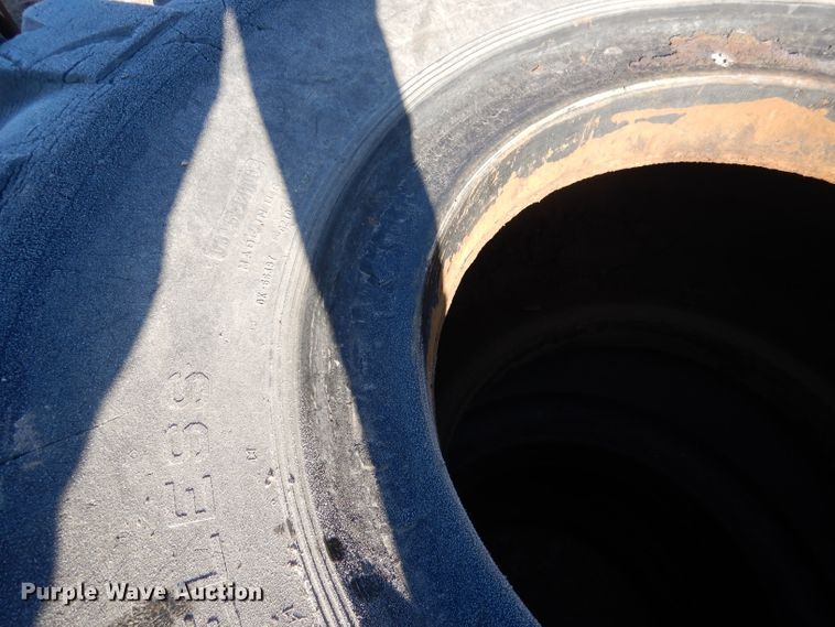 image for item DG5919 (2) General 29.5-25 tires