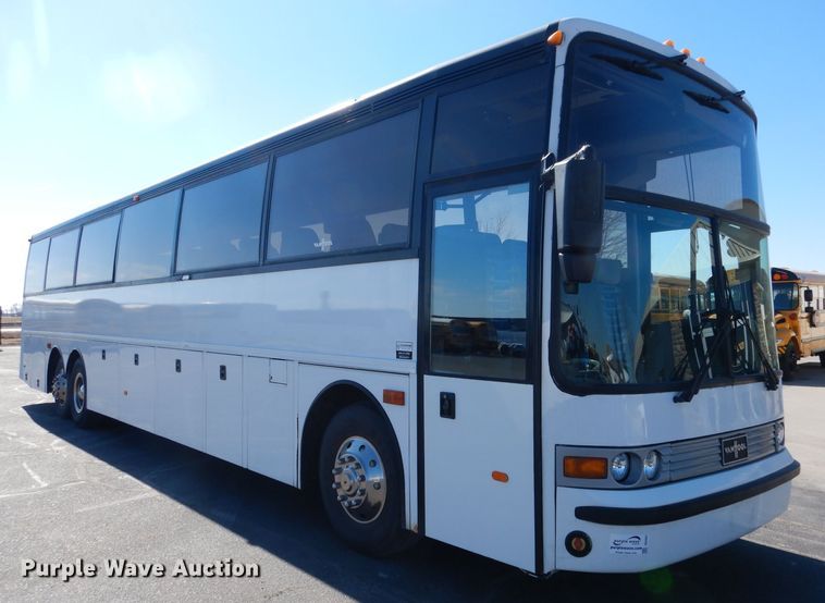 image for item DG5924 1995 Van Hool T845 coach bus
