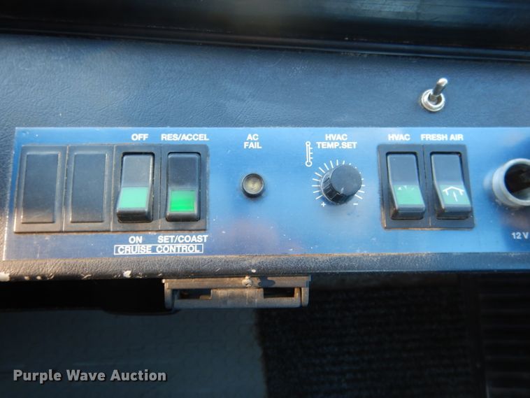 image for item DG5924 1995 Van Hool T845 coach bus