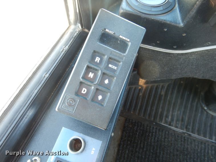 image for item DG5924 1995 Van Hool T845 coach bus