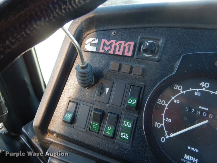 image for item DG5924 1995 Van Hool T845 coach bus