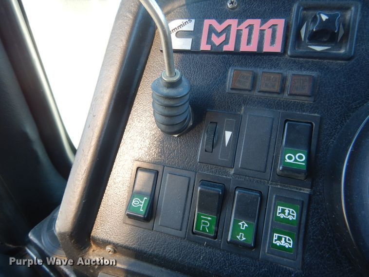 image for item DG5924 1995 Van Hool T845 coach bus