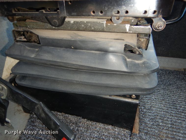 image for item DG5924 1995 Van Hool T845 coach bus