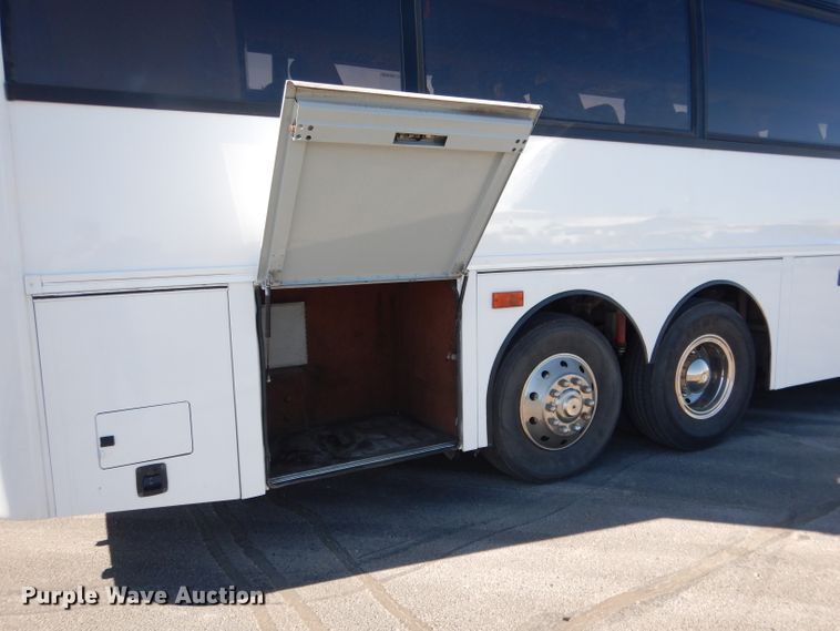 image for item DG5924 1995 Van Hool T845 coach bus