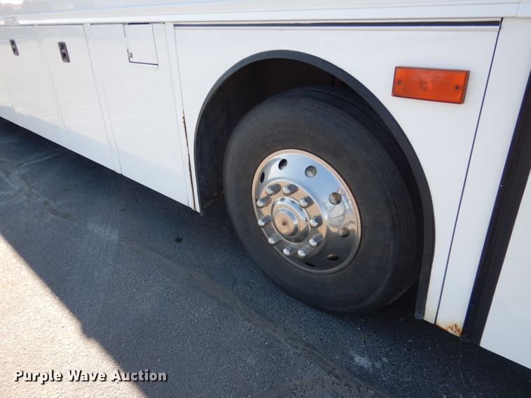 image for item DG5924 1995 Van Hool T845 coach bus