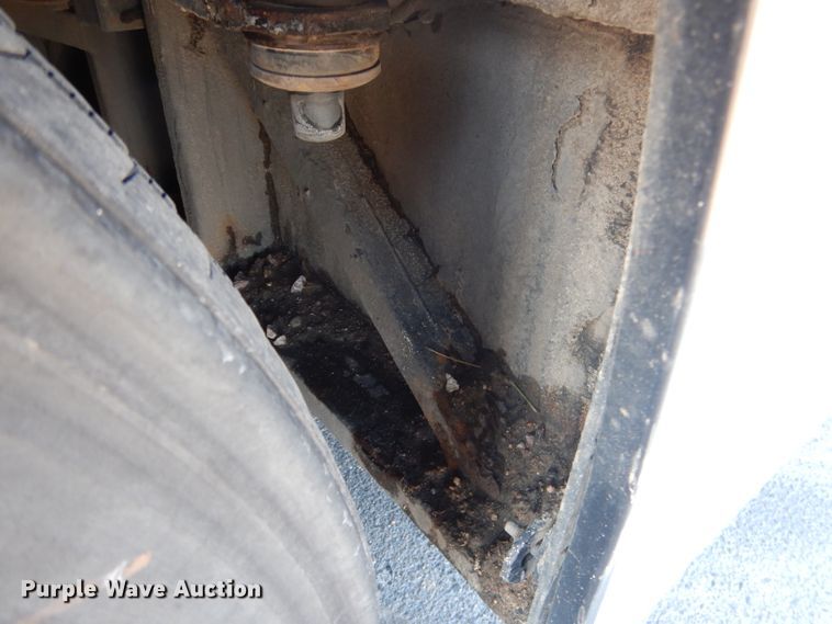 image for item DG5924 1995 Van Hool T845 coach bus