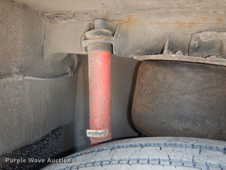 image for item DG5924 1995 Van Hool T845 coach bus