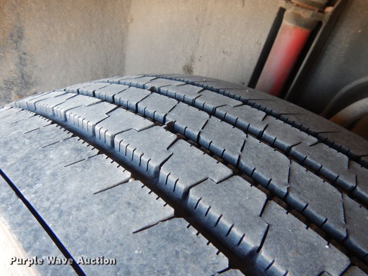 image for item DG5924 1995 Van Hool T845 coach bus