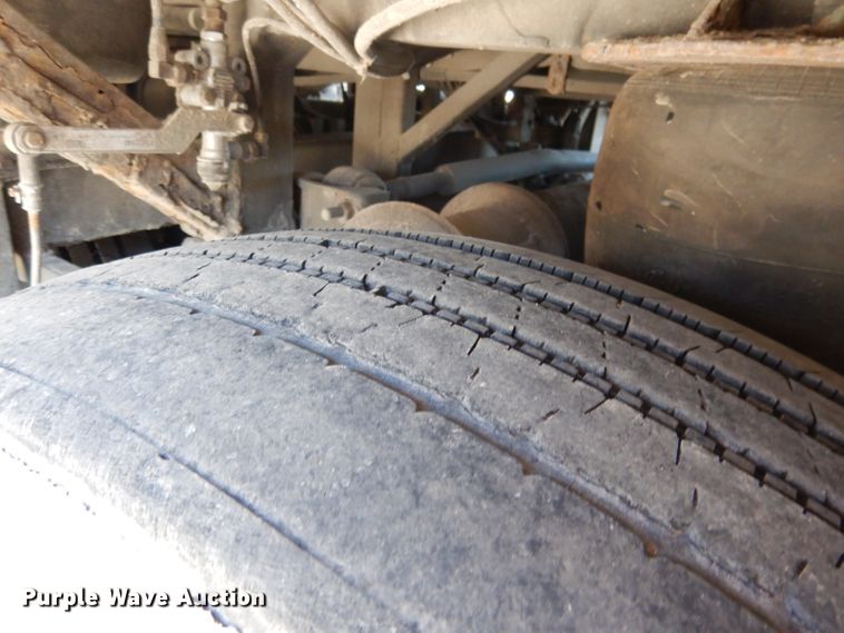 image for item DG5924 1995 Van Hool T845 coach bus