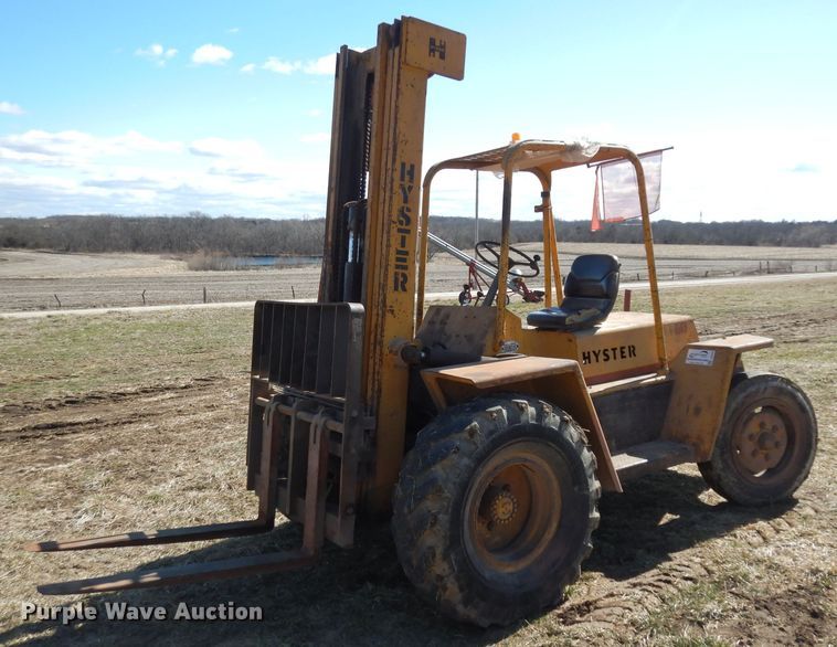 image for item DG6309 1979 Hyster P60A forklift