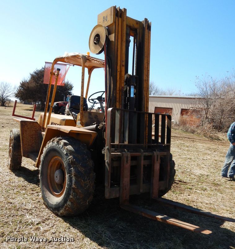 image for item DG6309 1979 Hyster P60A forklift