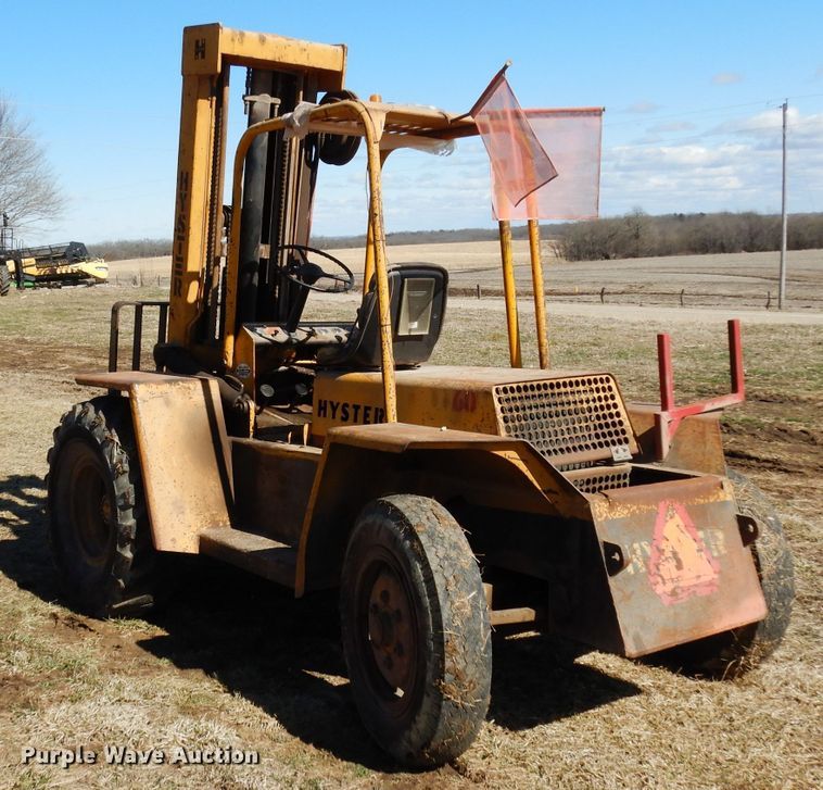 image for item DG6309 1979 Hyster P60A forklift