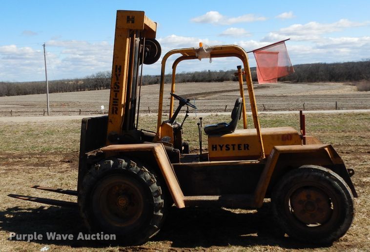 image for item DG6309 1979 Hyster P60A forklift