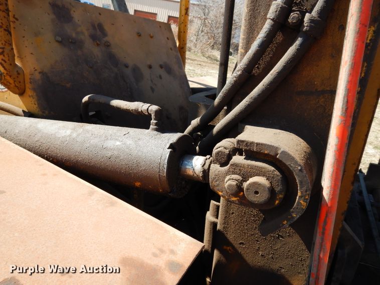 image for item DG6309 1979 Hyster P60A forklift