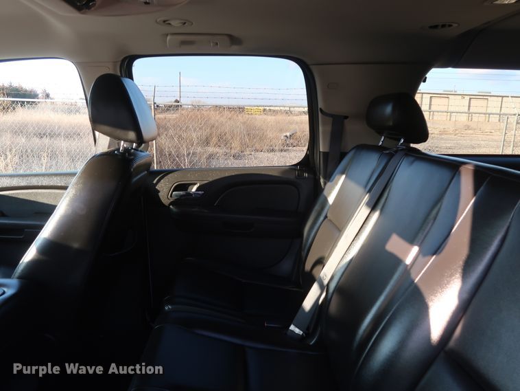 image for item DH0847 2007 Chevrolet Suburban 2500 LS SUV