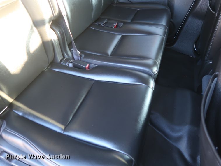 image for item DH0847 2007 Chevrolet Suburban 2500 LS SUV