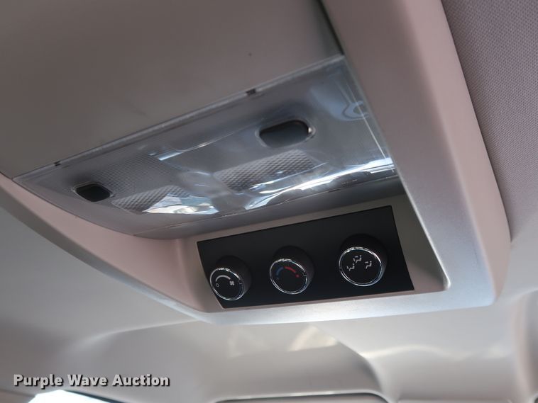 image for item DH0847 2007 Chevrolet Suburban 2500 LS SUV