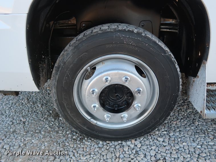 image for item DH0847 2007 Chevrolet Suburban 2500 LS SUV