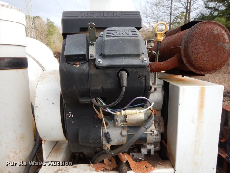 image for item DH2295 1999 Maxey vacuum trailer