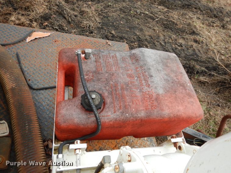 image for item DH2295 1999 Maxey vacuum trailer