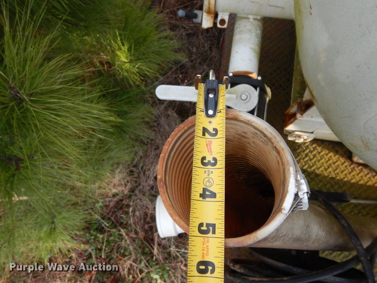 image for item DH2295 1999 Maxey vacuum trailer