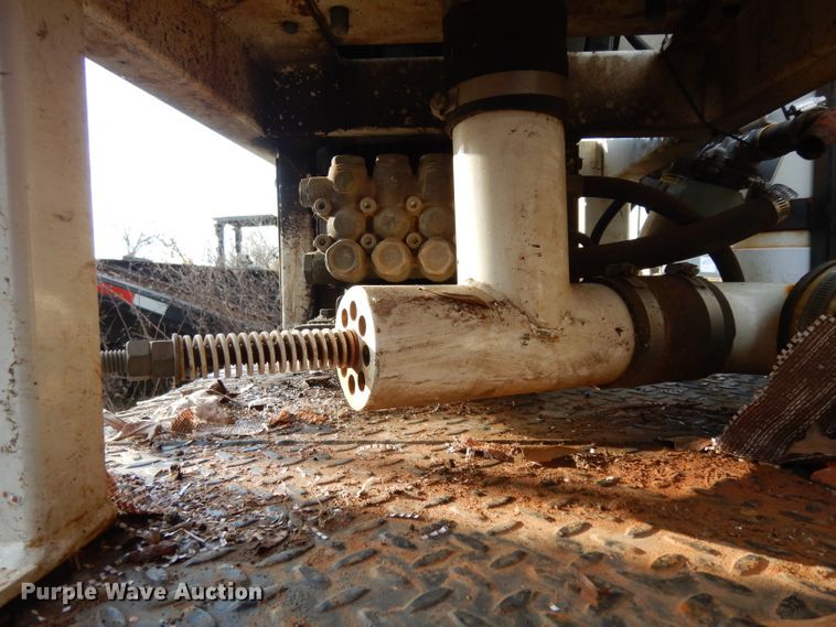 image for item DH2295 1999 Maxey vacuum trailer