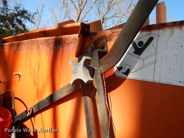 image for item DH2327 Swenson spreader