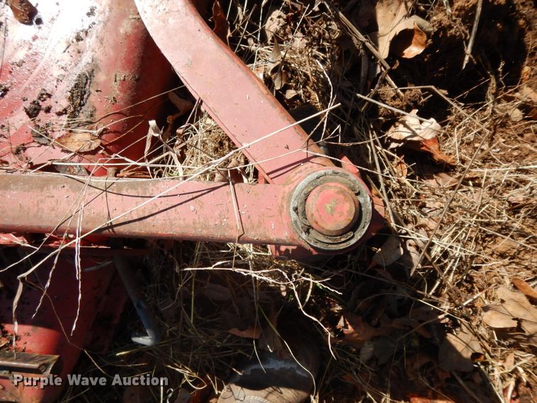 image for item DH2328 (4) lawn mowers