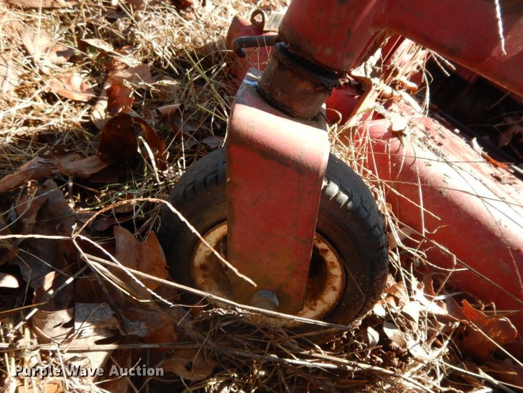 image for item DH2328 (4) lawn mowers