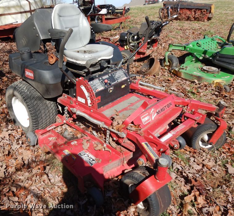 image for item DH2328 (4) lawn mowers