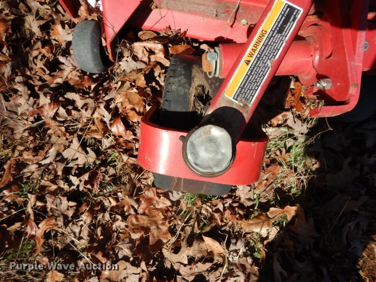 image for item DH2328 (4) lawn mowers