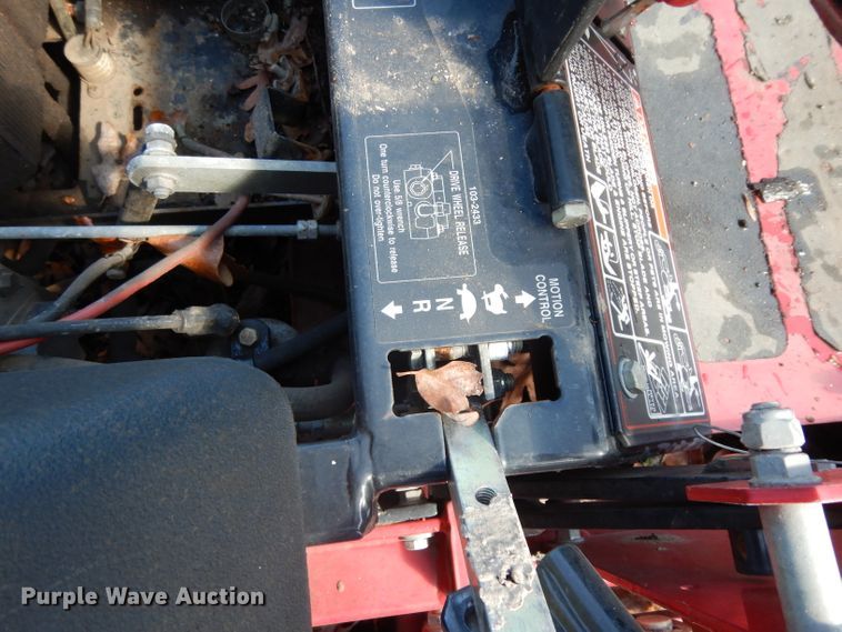 image for item DH2328 (4) lawn mowers