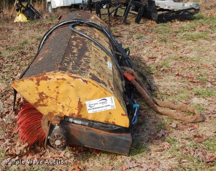 image for item DH2330 78"W broom