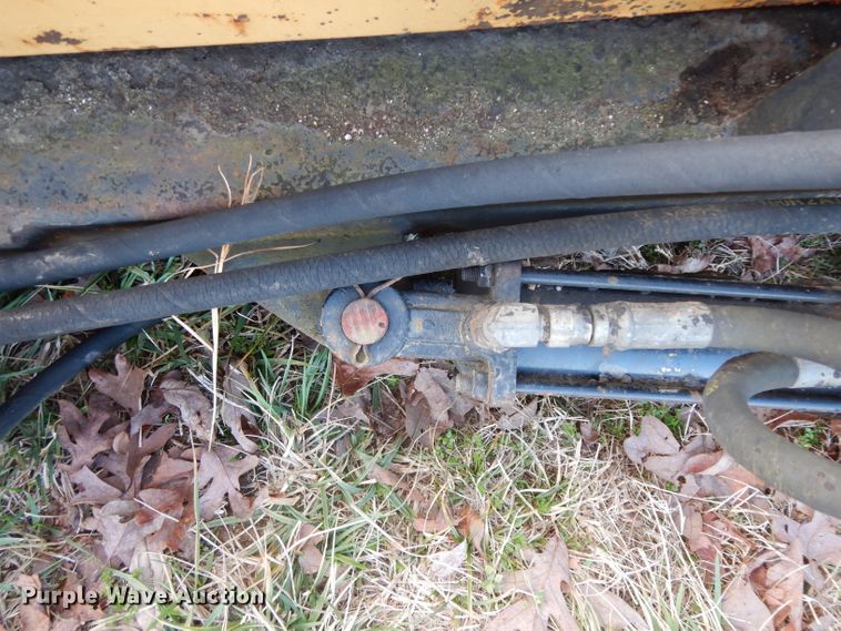 image for item DH2330 78"W broom