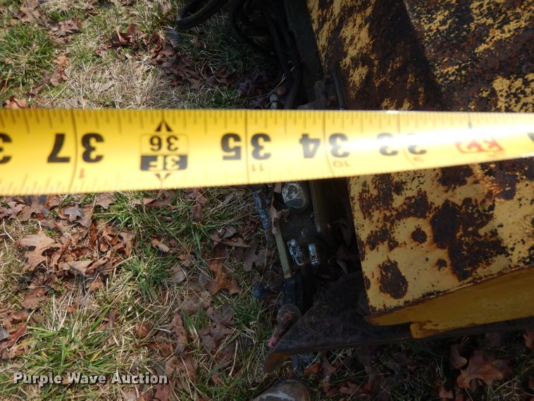 image for item DH2330 78"W broom