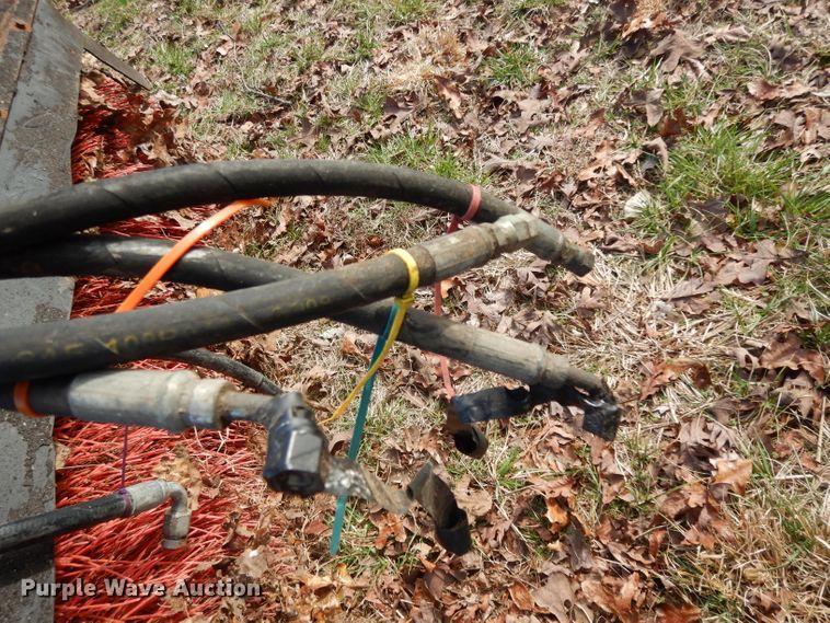 image for item DH2330 78"W broom