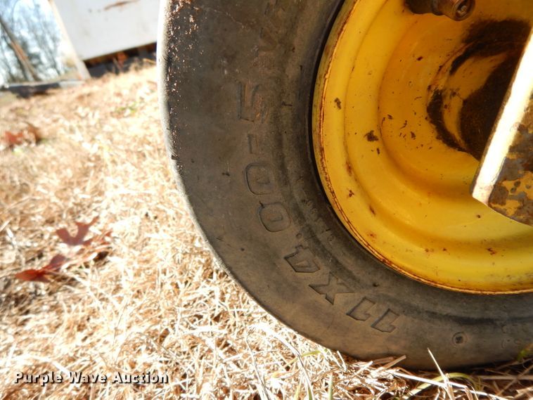 image for item DH2332 John Deere F1145 lawn mower