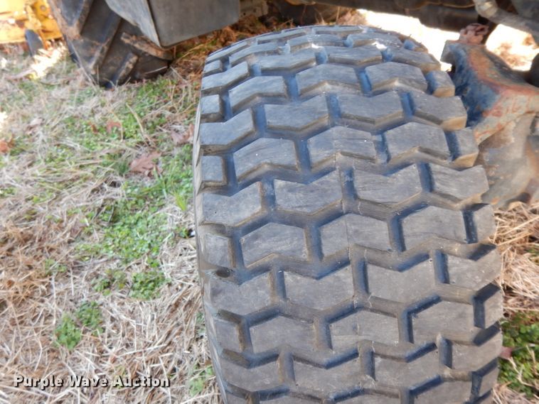 image for item DH2332 John Deere F1145 lawn mower