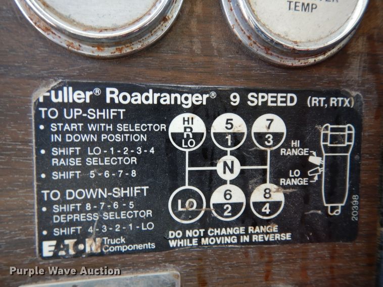 image for item DH2333 1985 Peterbilt 359 vacuum truck