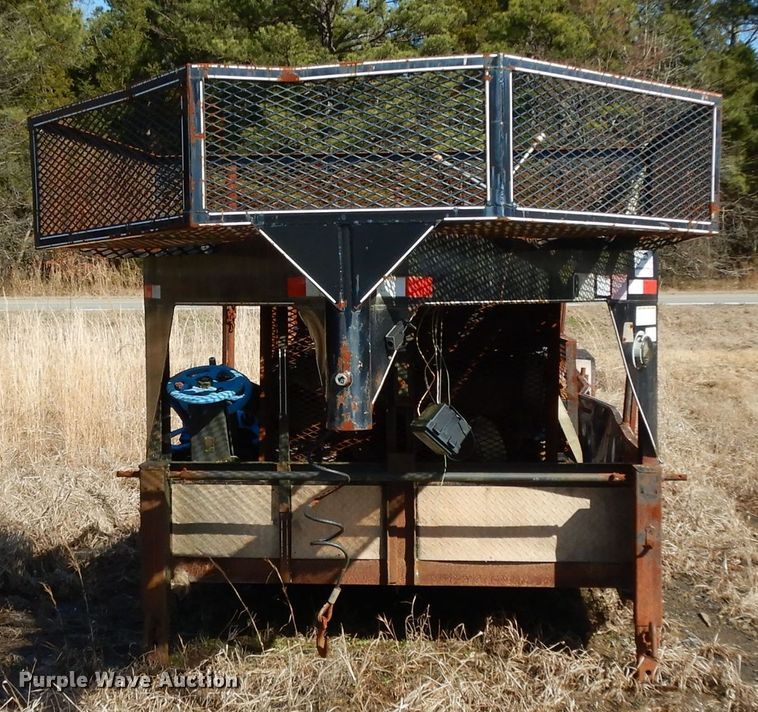 image for item DH2336 2011 Shop built equipment trailer
