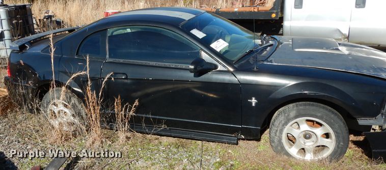 image for item DH2338 2000 Ford Mustang