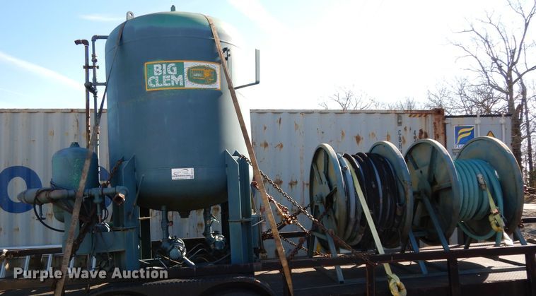 image for item DH2346 1992 Clemco Big Chem media blasting machine