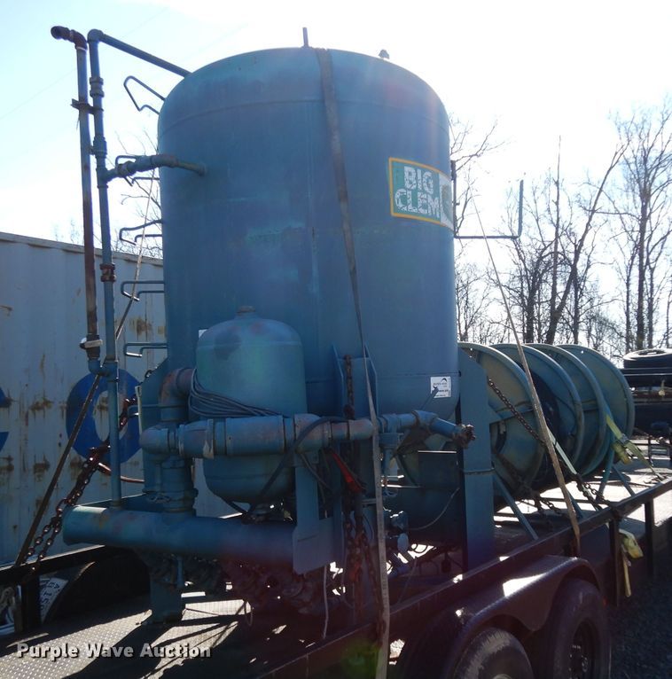 image for item DH2346 1992 Clemco Big Chem media blasting machine